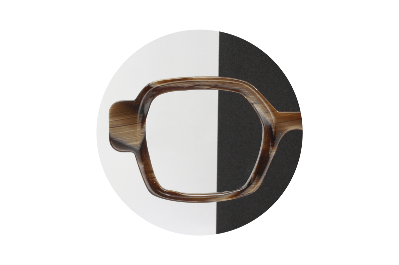 04C - CORNE MARRON