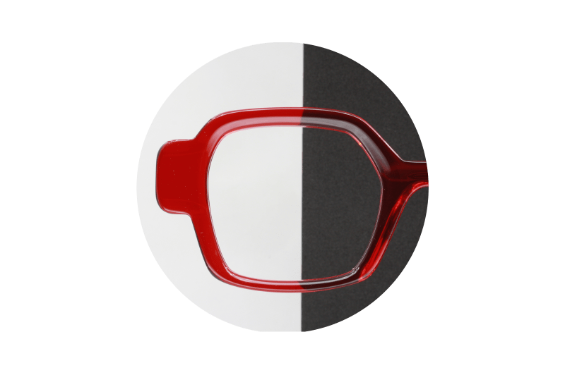 T05 - ROUGE TRANSLUCIDE